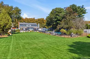 24 Quintree Ln, Melville, NY 11747 - Photo 41