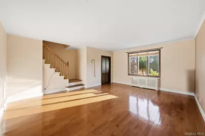 61-17 81st Street, Middle Village, NY 11379 - Photo 5