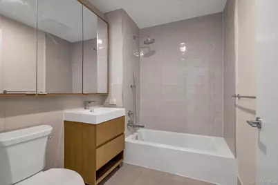131-02B 40th Road #15U, Flushing, NY 11354 - Photo 9