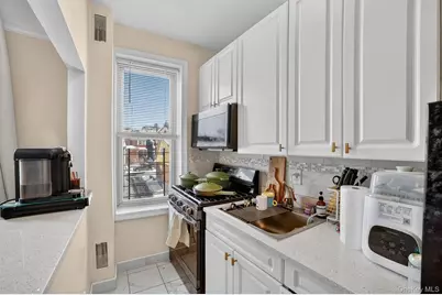 219 Bronx River Road #4N, Yonkers, NY 10704 - Photo 7