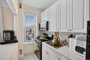 219 Bronx River Rd, Yonkers, NY 10704 - Photo 7