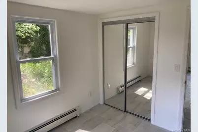 57 N Washington Avenue, Centereach, NY 11720 - Photo 9