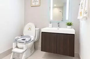 131-01 40th Rd, Flushing, NY 11354 - Photo 9