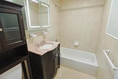 5636 Remsen Place #2FL, Maspeth, NY 11378 - Photo 9