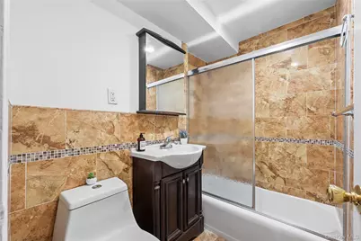 81-11 45th Avenue #3V, Elmhurst, NY 11373 - Photo 7