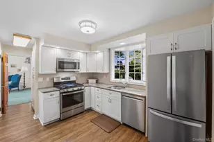 999 Knollwood Rd, White Plains, NY 10603 - Photo 15