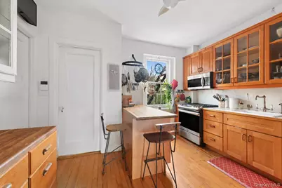 525 W 238th Street #3A, Bronx, NY 10463 - Photo 5