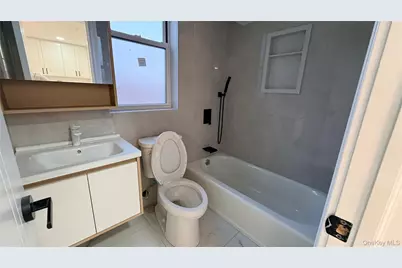 1931 Mayflower Avenue, Bronx, NY 10461 - Photo 9