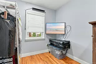 1810 Front St, East Meadow, NY 11554 - Photo 11