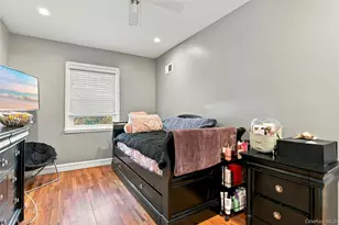 1810 Front St, East Meadow, NY 11554 - Photo 9