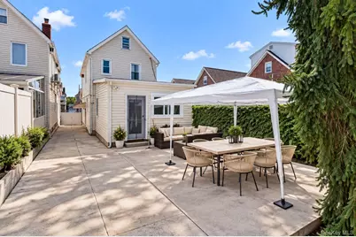 6511 Claran Court, Maspeth, NY 11378 - Photo 31