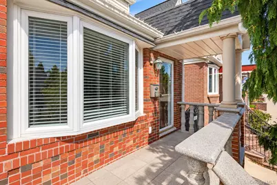 6511 Claran Court, Maspeth, NY 11378 - Photo 3