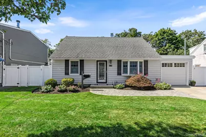 139 Arlyn Drive W, Massapequa, NY 11758 - Photo 1