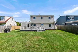 139 Arlyn Dr W, Massapequa, NY 11758 - Photo 17