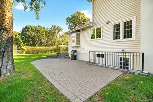 4 Wayne Dr, Poughkeepsie, NY 12601 - Photo 27