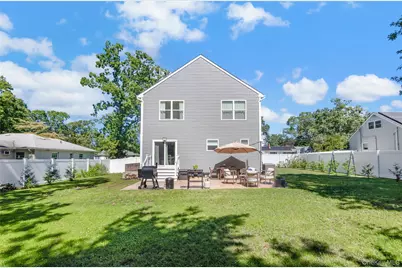 44 James Street, Patchogue, NY 11772 - Photo 7
