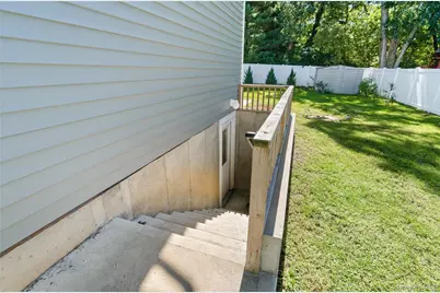 44 James Street, Patchogue, NY 11772 - Photo 11