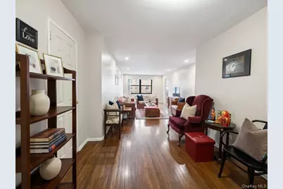 9430 60th Avenue #5D, Elmhurst, NY 11373 - Photo 1