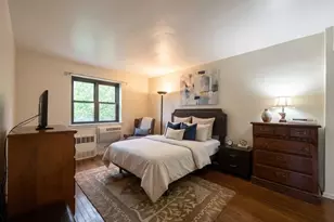 94-30 60th Ave, Elmhurst, NY 11373 - Photo 7
