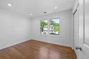 78 Taft Ave, Lynbrook, NY 11563 - Photo 29