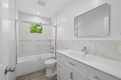 78 Taft Avenue, Lynbrook, NY 11563 - Photo 31