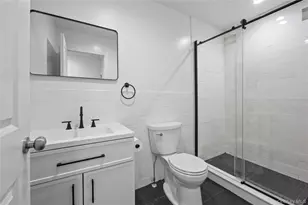 78 Taft Ave, Lynbrook, NY 11563 - Photo 25