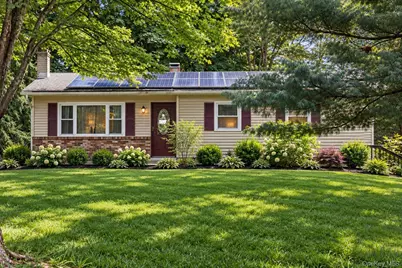 21 Elizabeth Drive, Hopewell Junction, NY 12533 - Photo 3