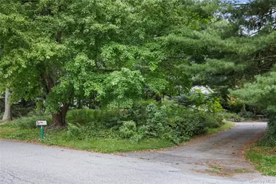 21 Elizabeth Drive, Hopewell Junction, NY 12533 - Photo 7