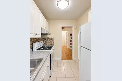 69-12 138th St #B, Kew Gardens, NY 11367 - Photo 11