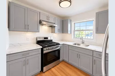 2105 Seward Avenue, Bronx, NY 10473 - Photo 3
