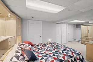 1296 Leslie Ln, Bellmore, NY 11710 - Photo 43