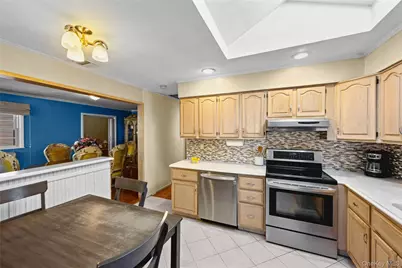 1296 Leslie Lane, Bellmore, NY 11710 - Photo 29