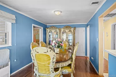 1296 Leslie Lane, Bellmore, NY 11710 - Photo 25