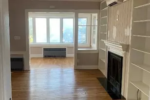 85-25 Kendrick Pl, Jamaica, NY 11432 - Photo 5