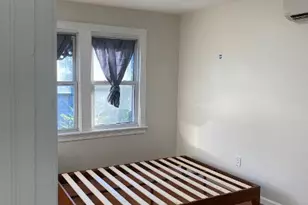 85-25 Kendrick Pl, Jamaica, NY 11432 - Photo 11