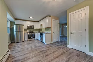 50 Fanning Blvd, Riverhead, NY 11901 - Photo 9