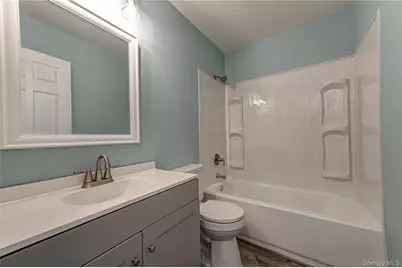 50 Fanning Boulevard, Riverhead, NY 11901 - Photo 17