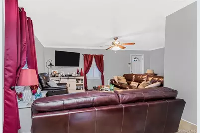 451 W 258th Street, Bronx, NY 10471 - Photo 11