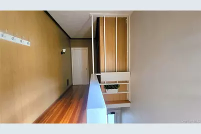37 Roosevelt Ave-Apt 2, Poughkeepsie, NY 12601 - Photo 21