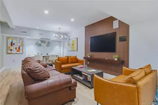 230 Pelham Rd, New Rochelle, NY 10805 - Photo 11