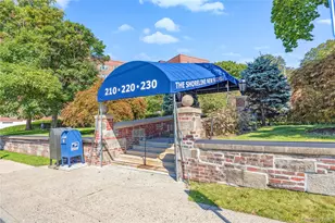 230 Pelham Rd, New Rochelle, NY 10805 - Photo 21