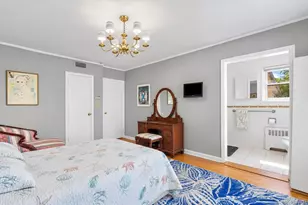 25 Manger Cir, Pelham, NY 10803 - Photo 19