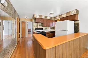 433 Howe Ave, Bronx, NY 10473 - Photo 11