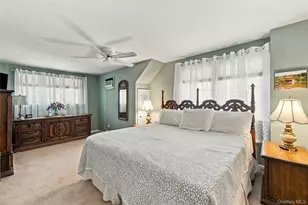 22 Shaw Dr, Merrick, NY 11566 - Photo 15