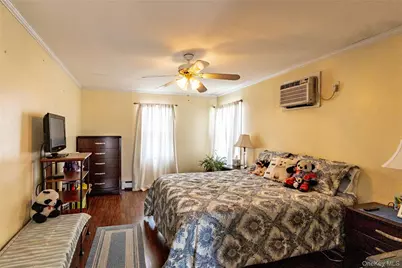 50 Peters Lane, North Babylon, NY 11703 - Photo 33