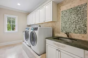 4 The Commons, Cold Spring Harbor, NY 11724 - Photo 25
