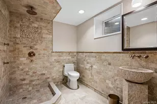 4 The Commons, Cold Spring Harbor, NY 11724 - Photo 33