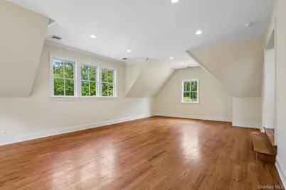 4 The Commons, Cold Spring Harbor, NY 11724 - Photo 27