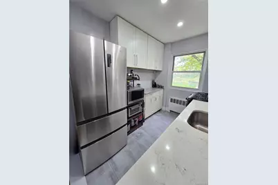 89-25 Shore Parkway #2, Howard Beach, NY 11414 - Photo 3