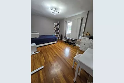 89-25 Shore Parkway #2, Howard Beach, NY 11414 - Photo 7